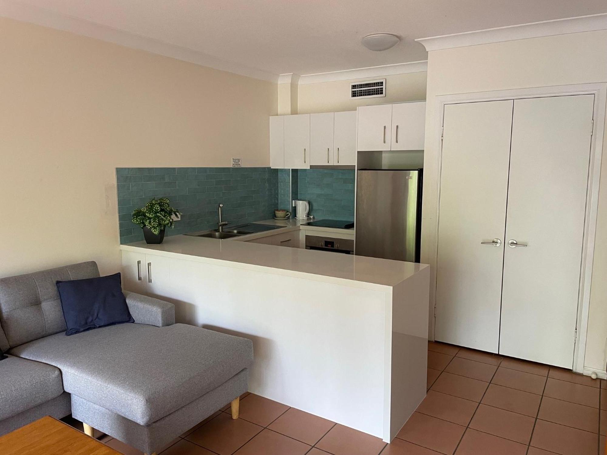 The York Beachfront Holiday Apartments Yorkeys Knob Ngoại thất bức ảnh