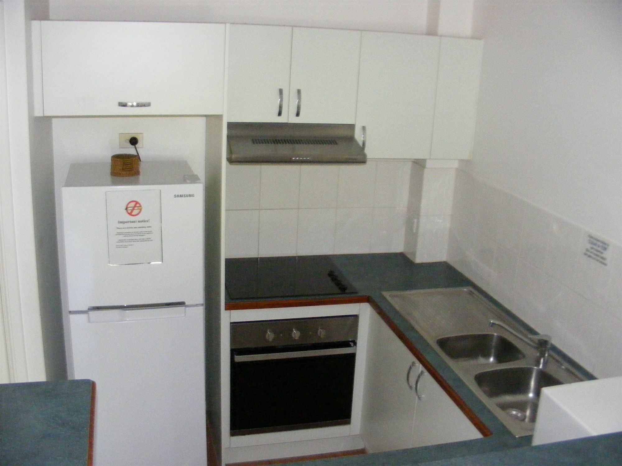 The York Beachfront Holiday Apartments Yorkeys Knob Ngoại thất bức ảnh